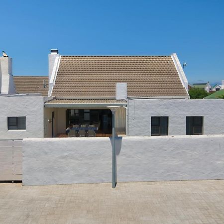 Struisbaai Holiday Home Exteriör bild